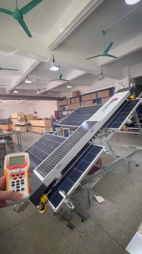 Despre SolarClean Robots
